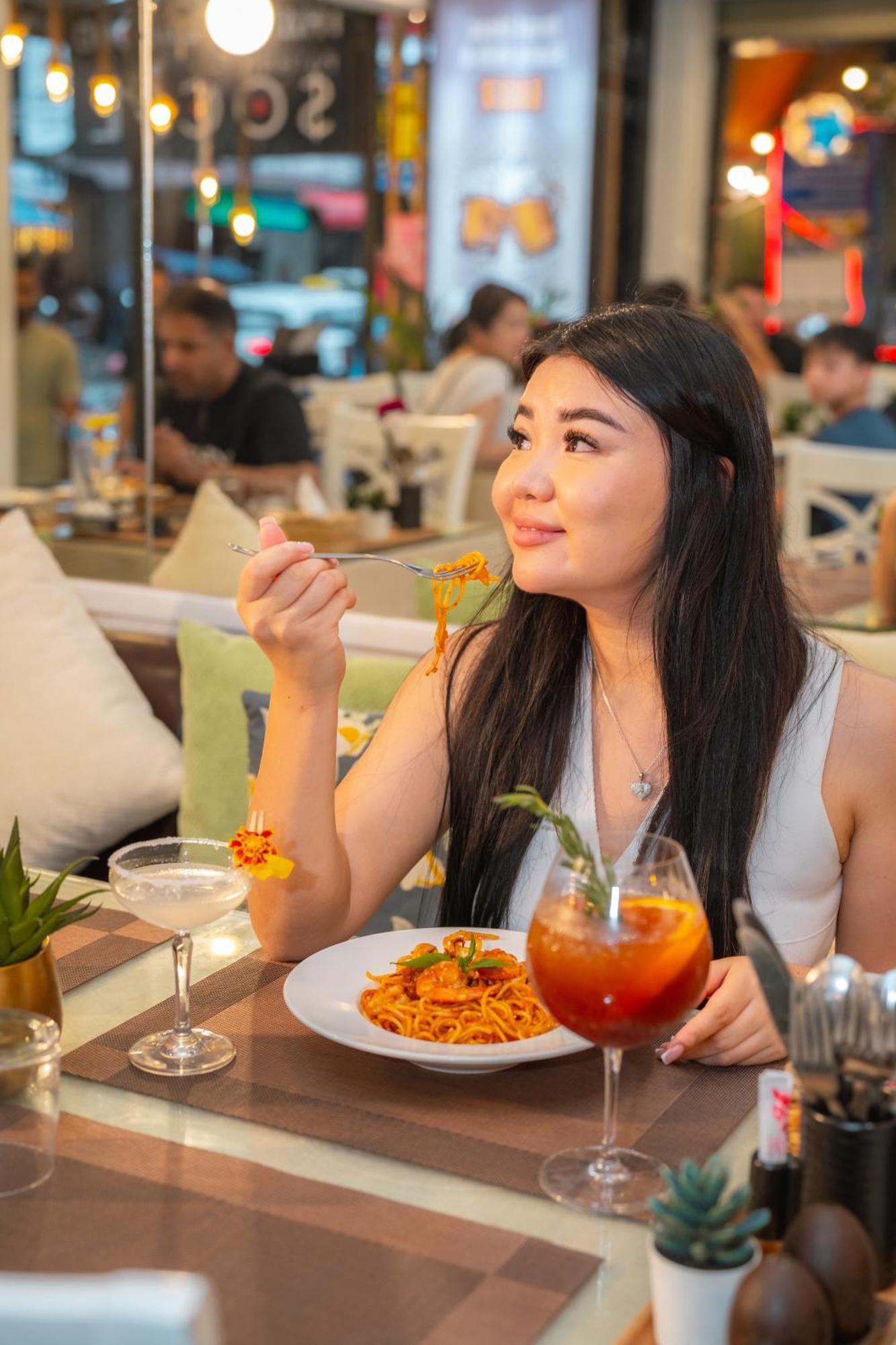 Kro Social & Restaurant *