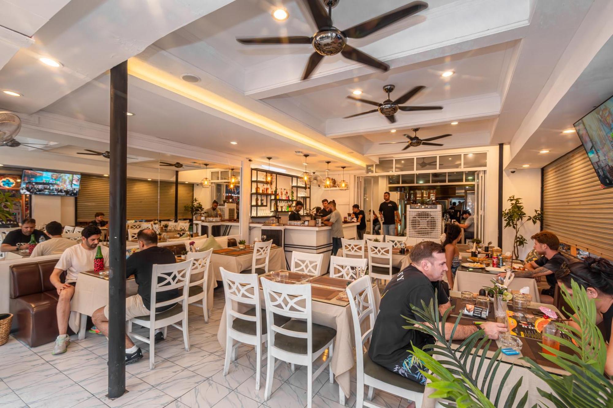 Social & Restaurant Kro